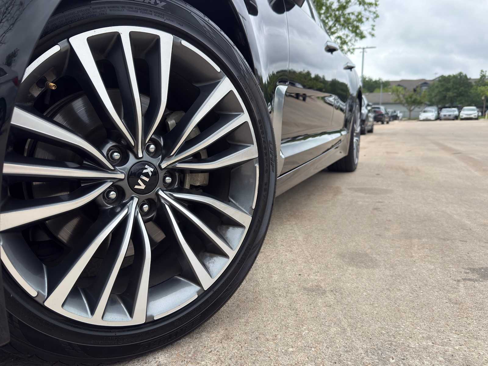 Thumbnail: 2019 Kia Stinger - 2