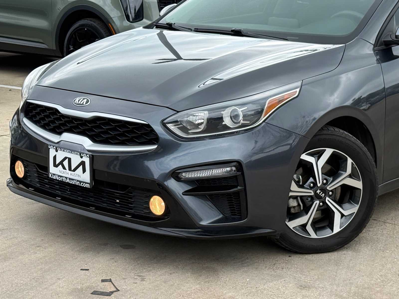 Thumbnail: 2021 Kia Forte - 2