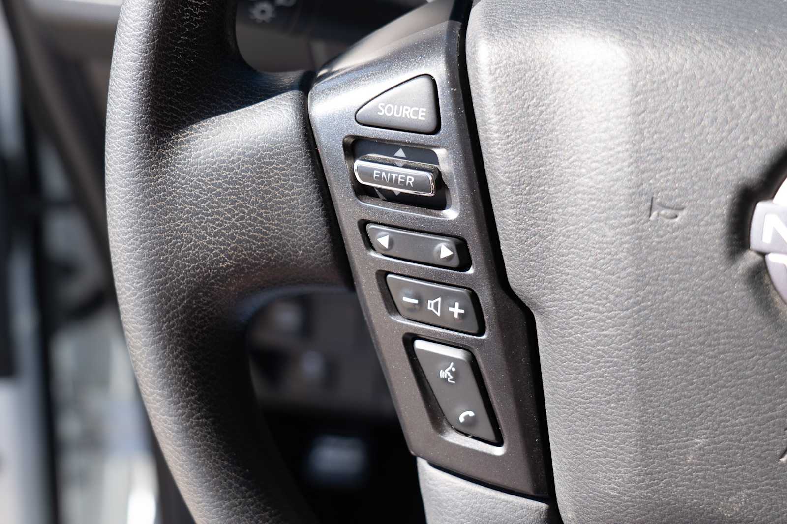 Thumbnail: 2022 Nissan Frontier - 13