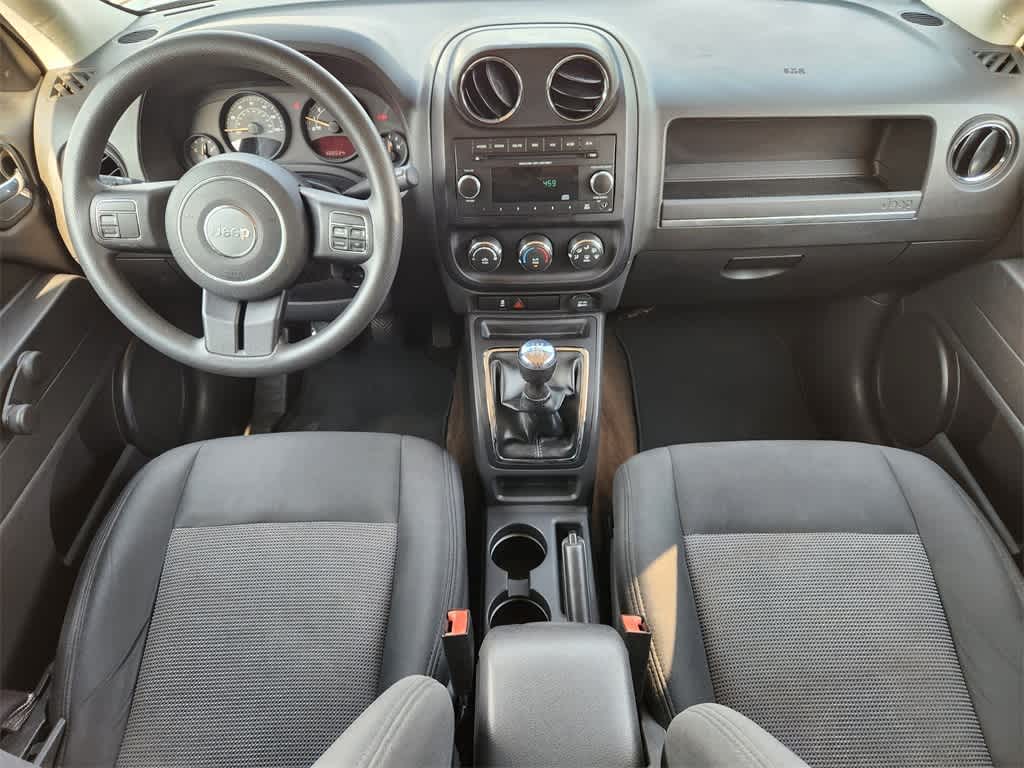 Thumbnail: 2014 Jeep Patriot - 23