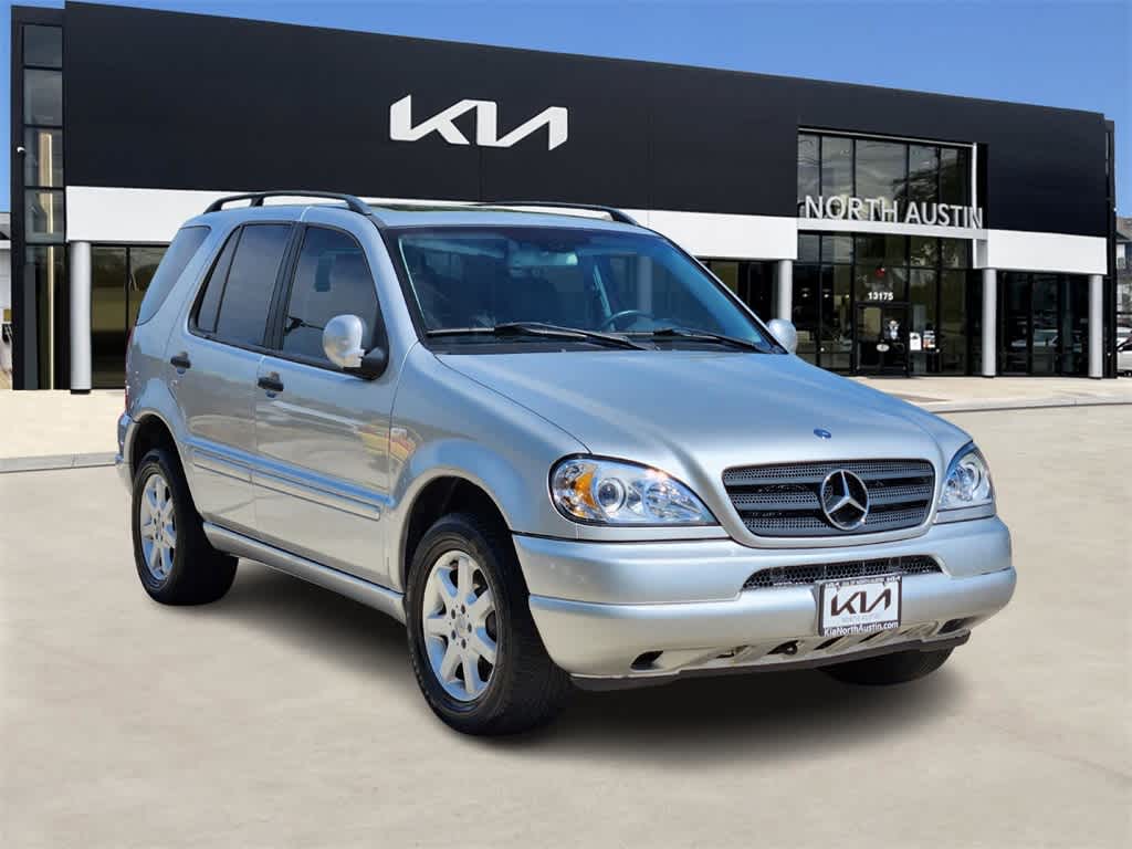 Thumbnail: 2001 Mercedes-Benz M-Class - 3