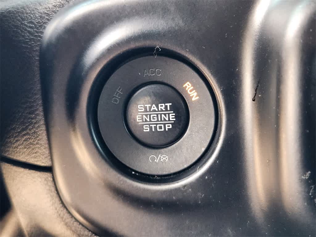 Thumbnail: 2021 Jeep Wrangler - 20