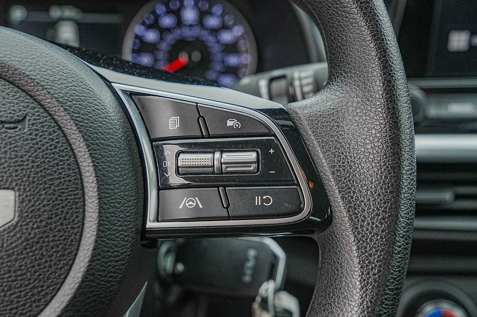 Thumbnail: 2024 Kia Forte - 14