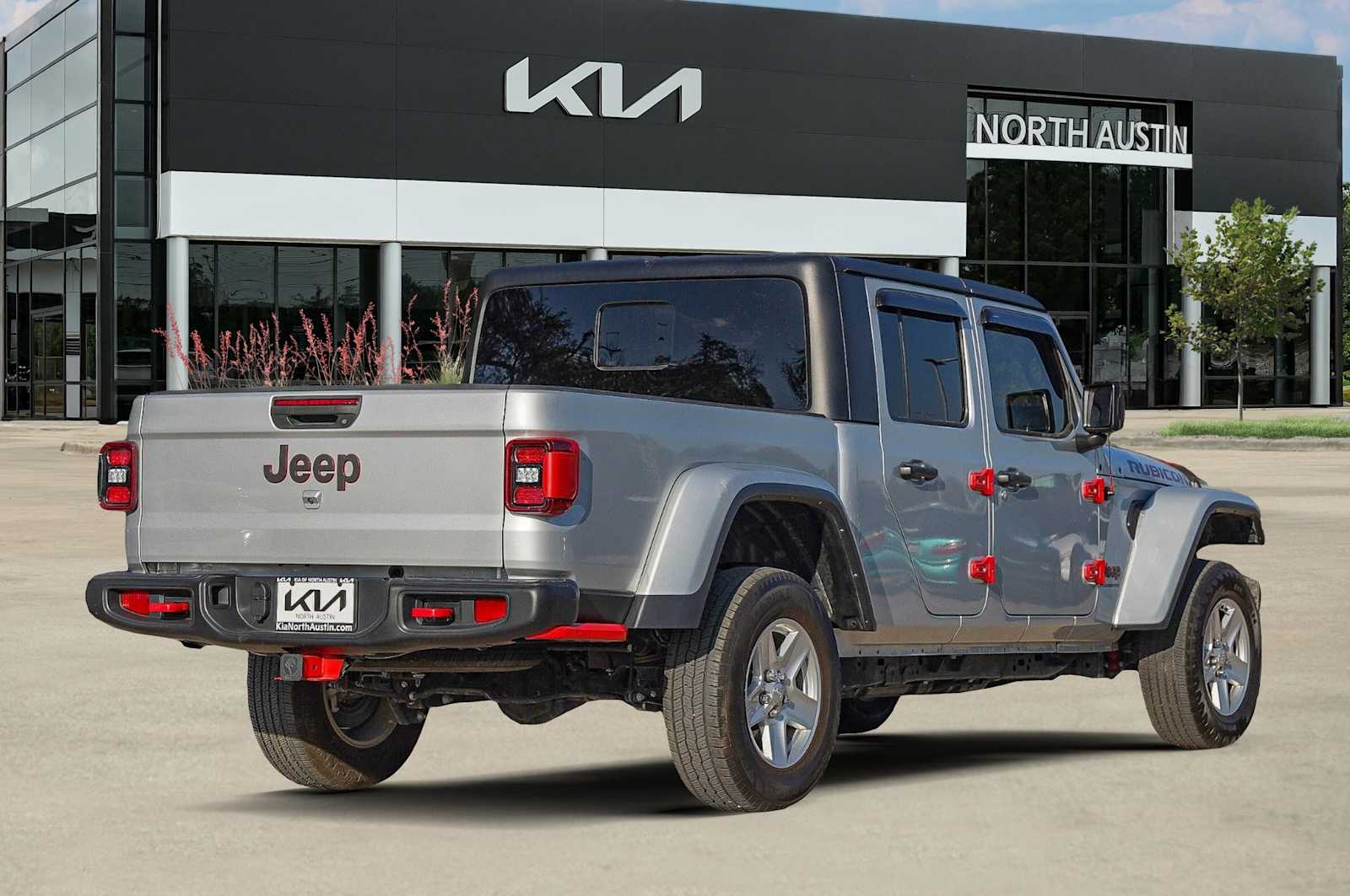 Thumbnail: 2023 Jeep Gladiator - 7