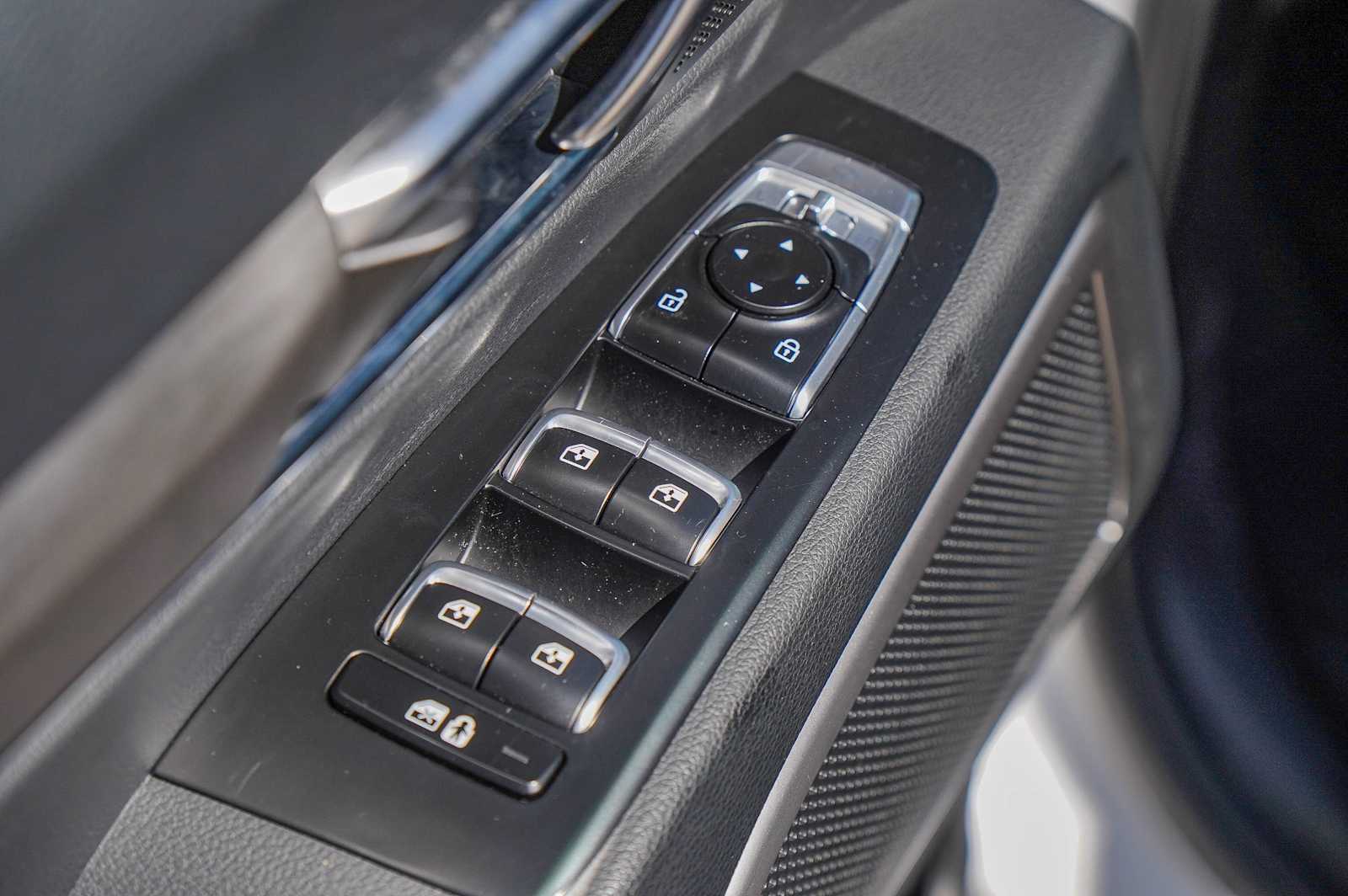 Thumbnail: 2024 Kia Telluride - 25