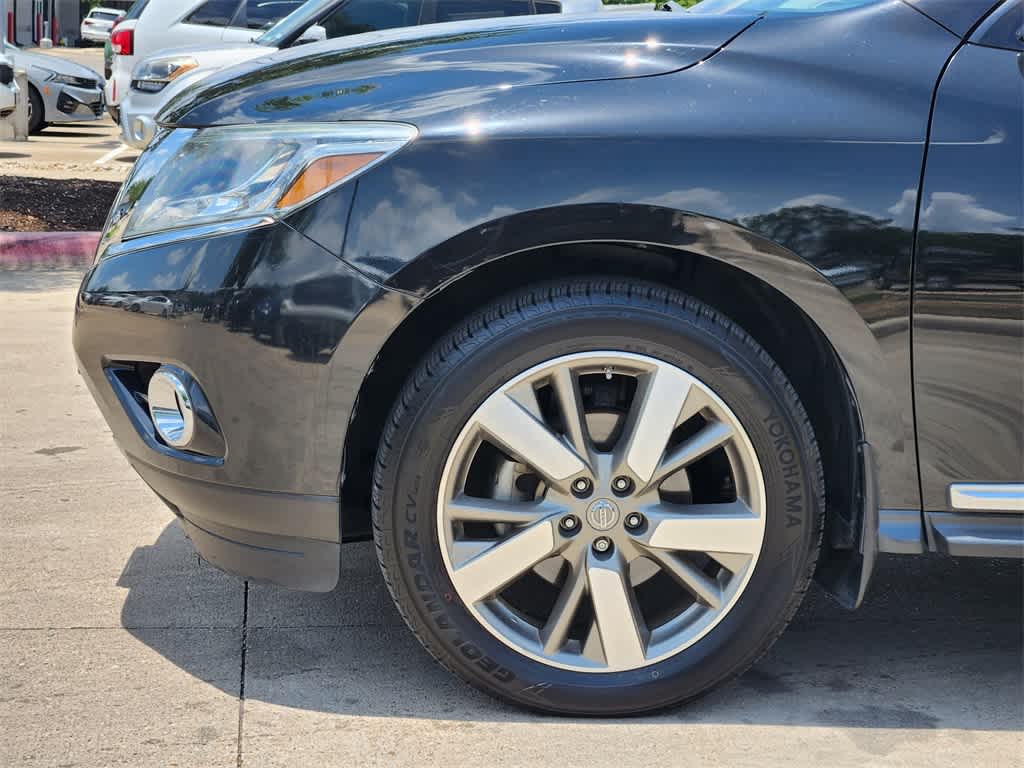 Thumbnail: 2015 Nissan Pathfinder - 8