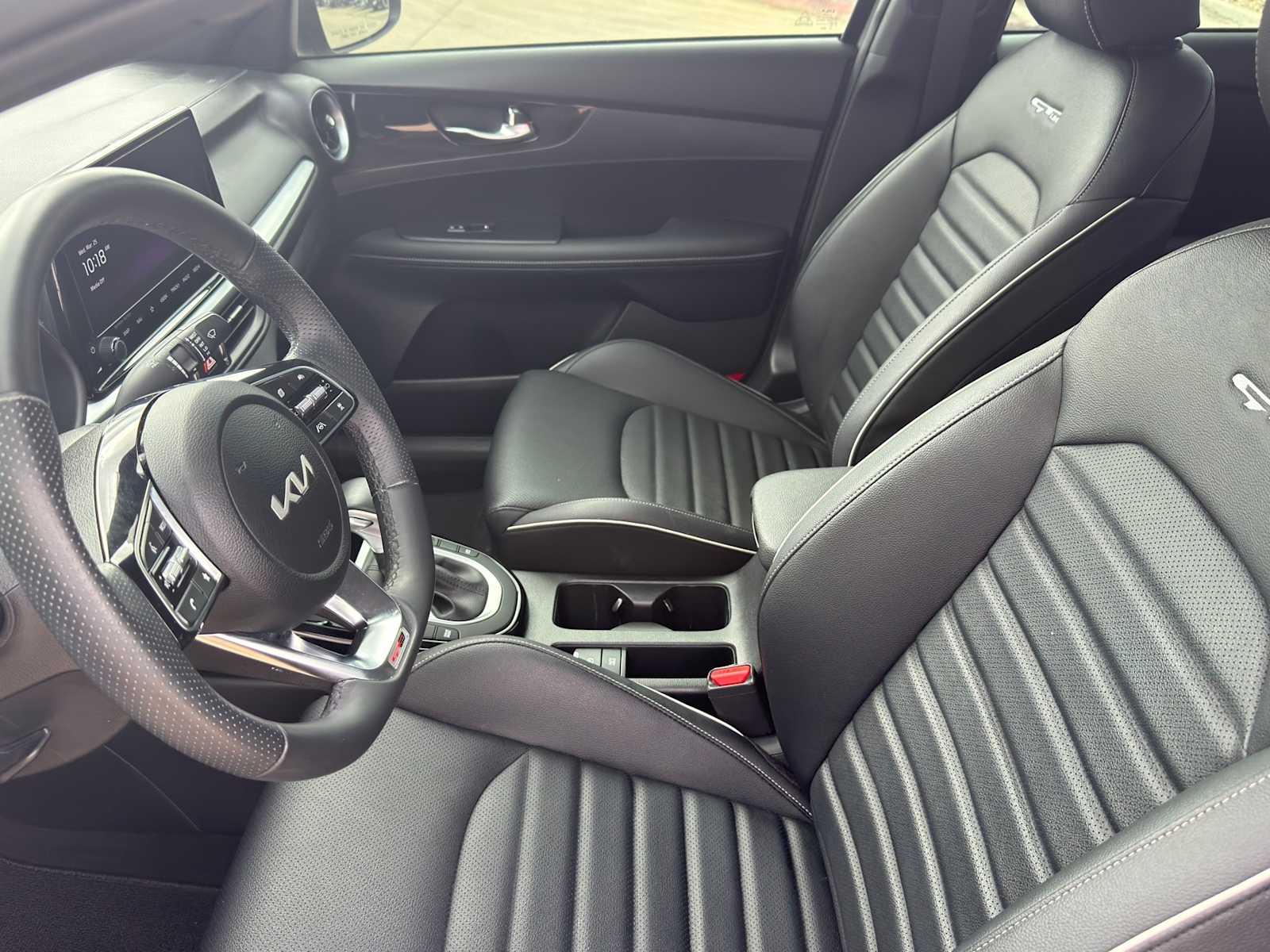 Thumbnail: 2024 Kia Forte - 11