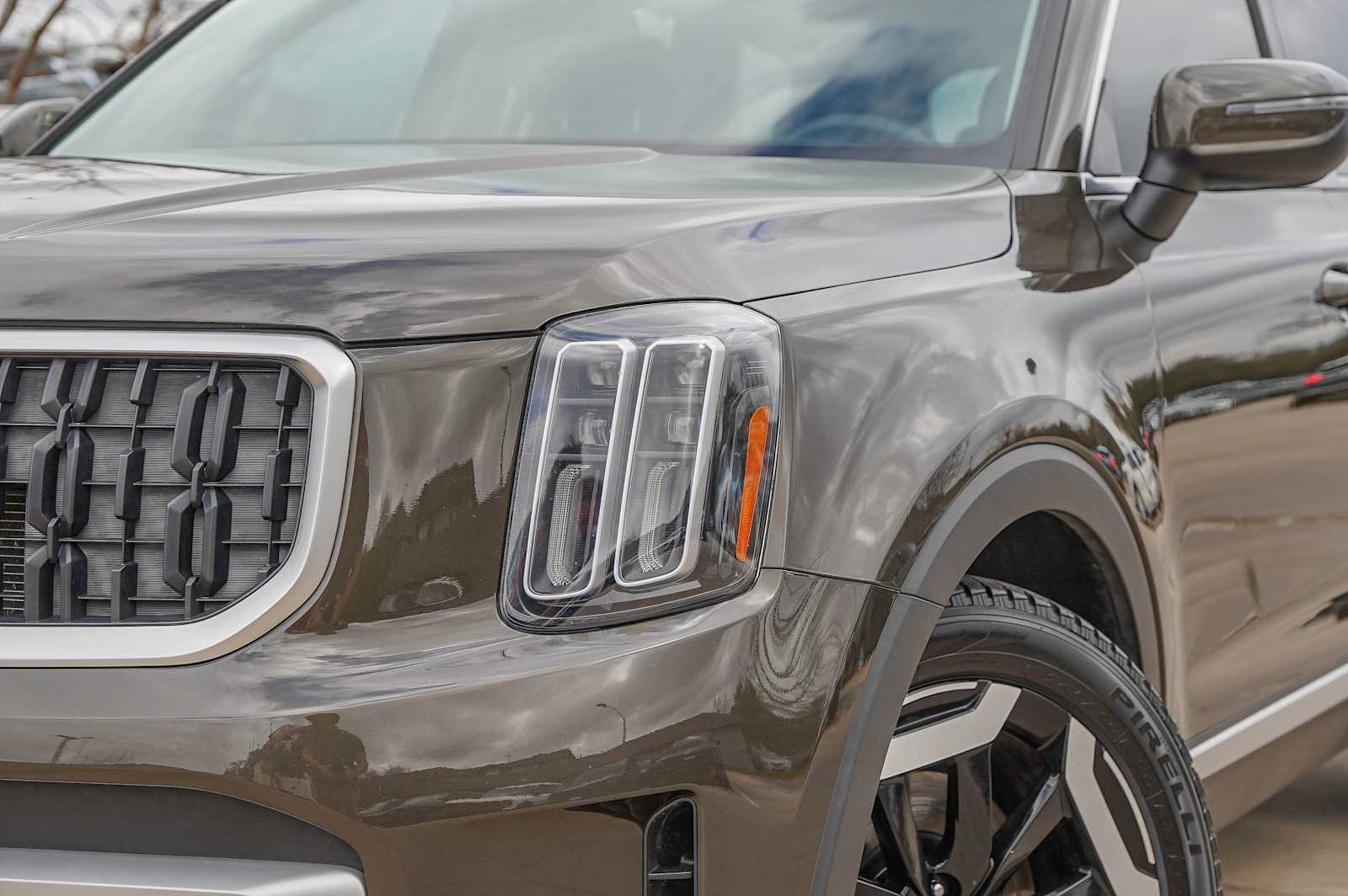 Thumbnail: 2024 Kia Telluride - 3