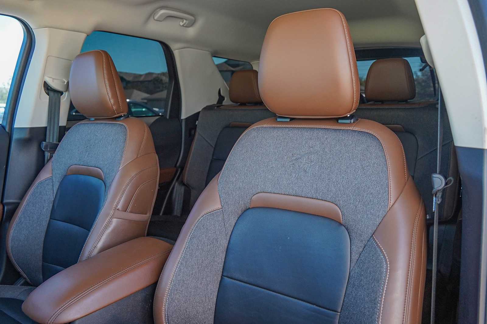 Thumbnail: 2022 Ford Bronco Sport - 11