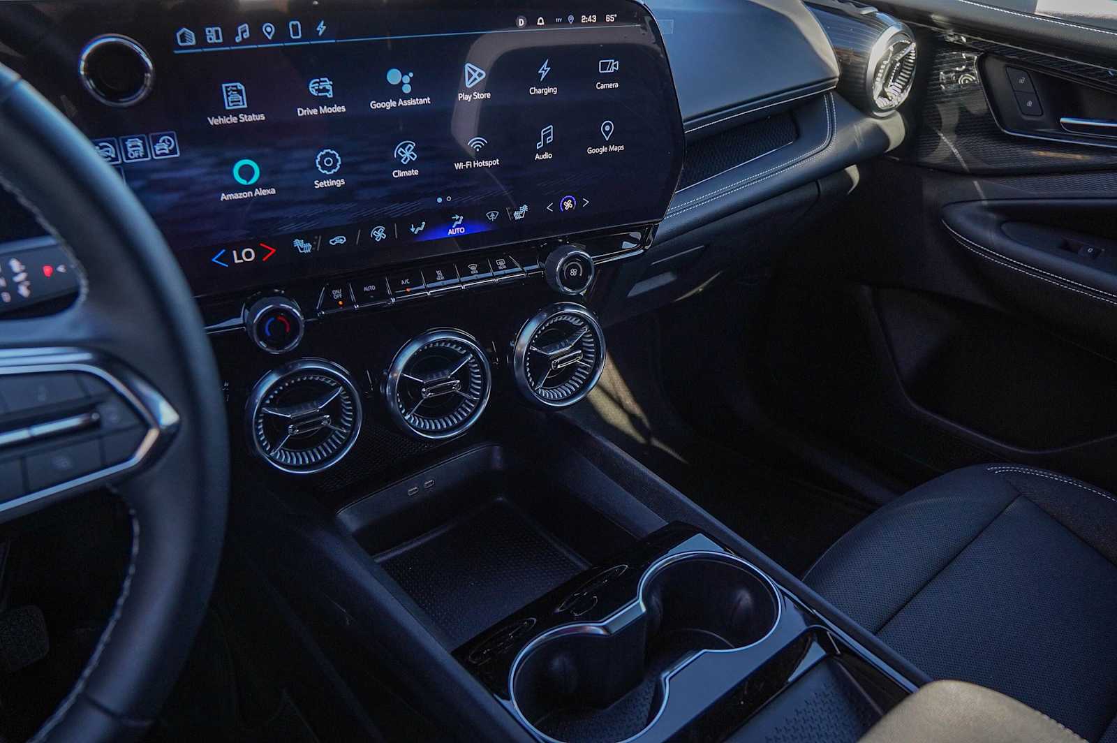 Thumbnail: 2024 Chevrolet Blazer EV - 18