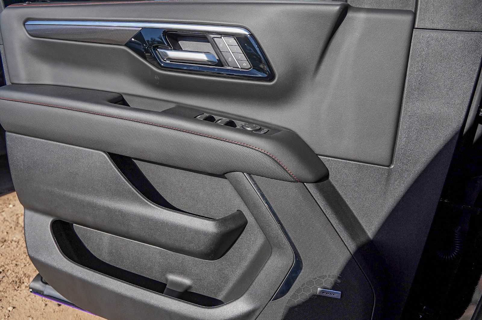 Thumbnail: 2025 Chevrolet Tahoe - 21