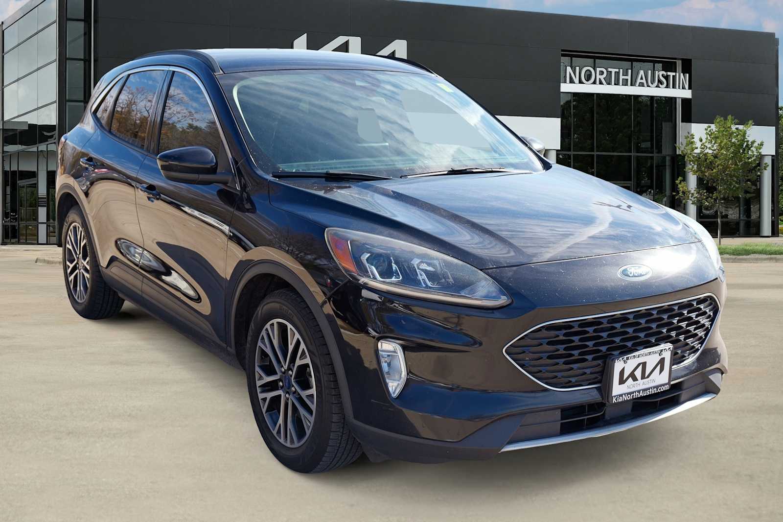 Thumbnail: 2020 Ford Escape - 8