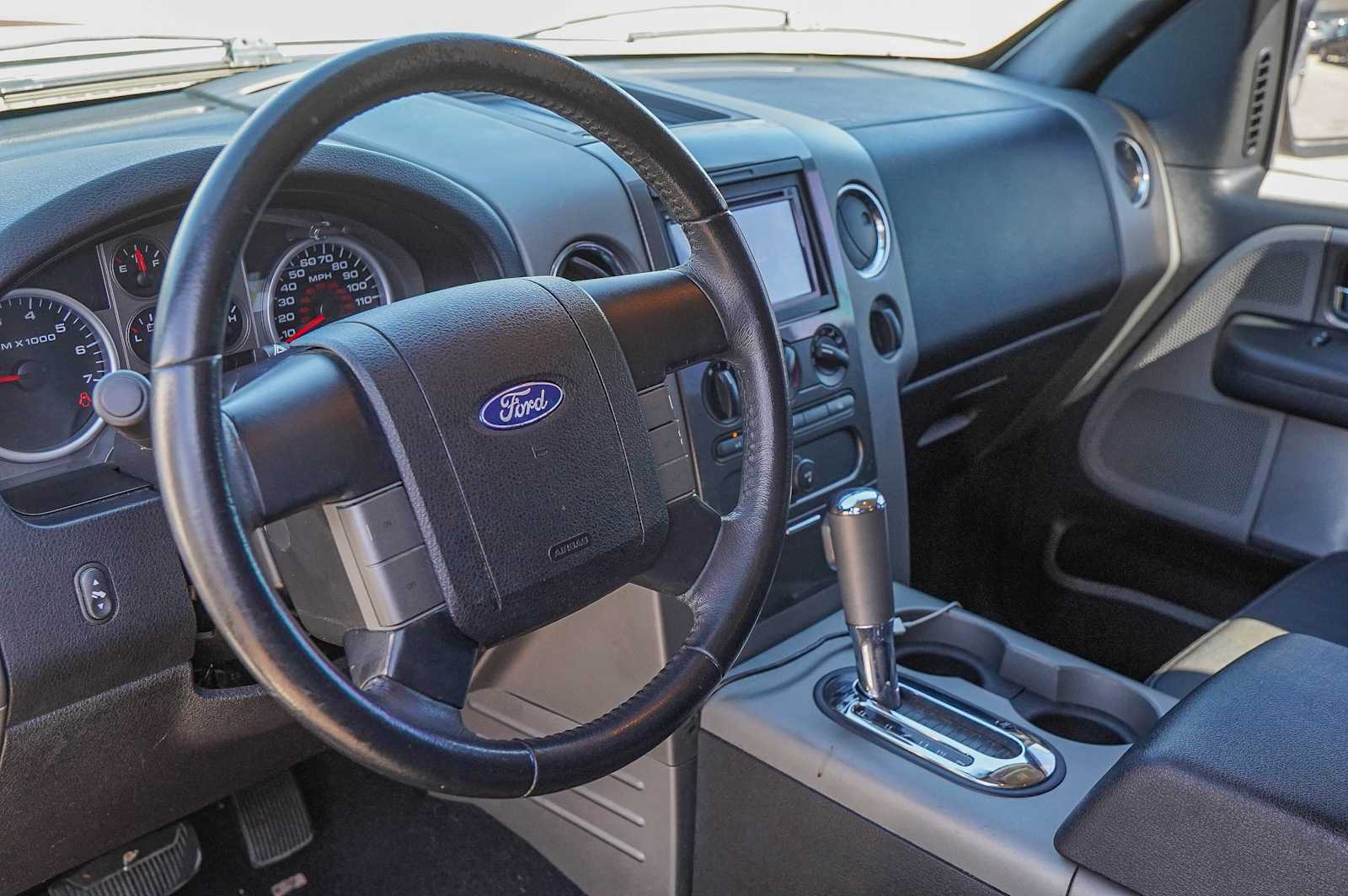 Thumbnail: 2007 Ford Econoline - 9