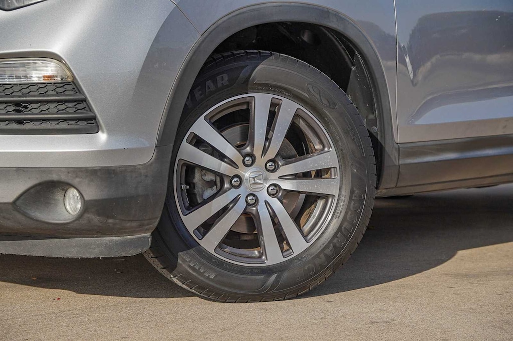 Used 2017 Honda Pilot EX-L FWD SUV