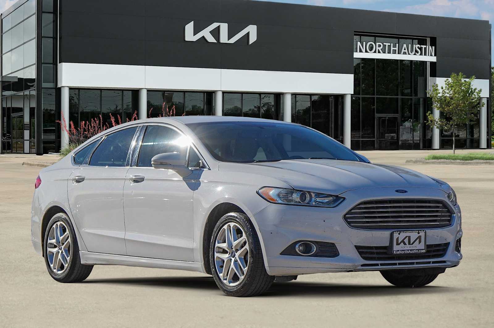Thumbnail: 2014 Ford Fusion - 8