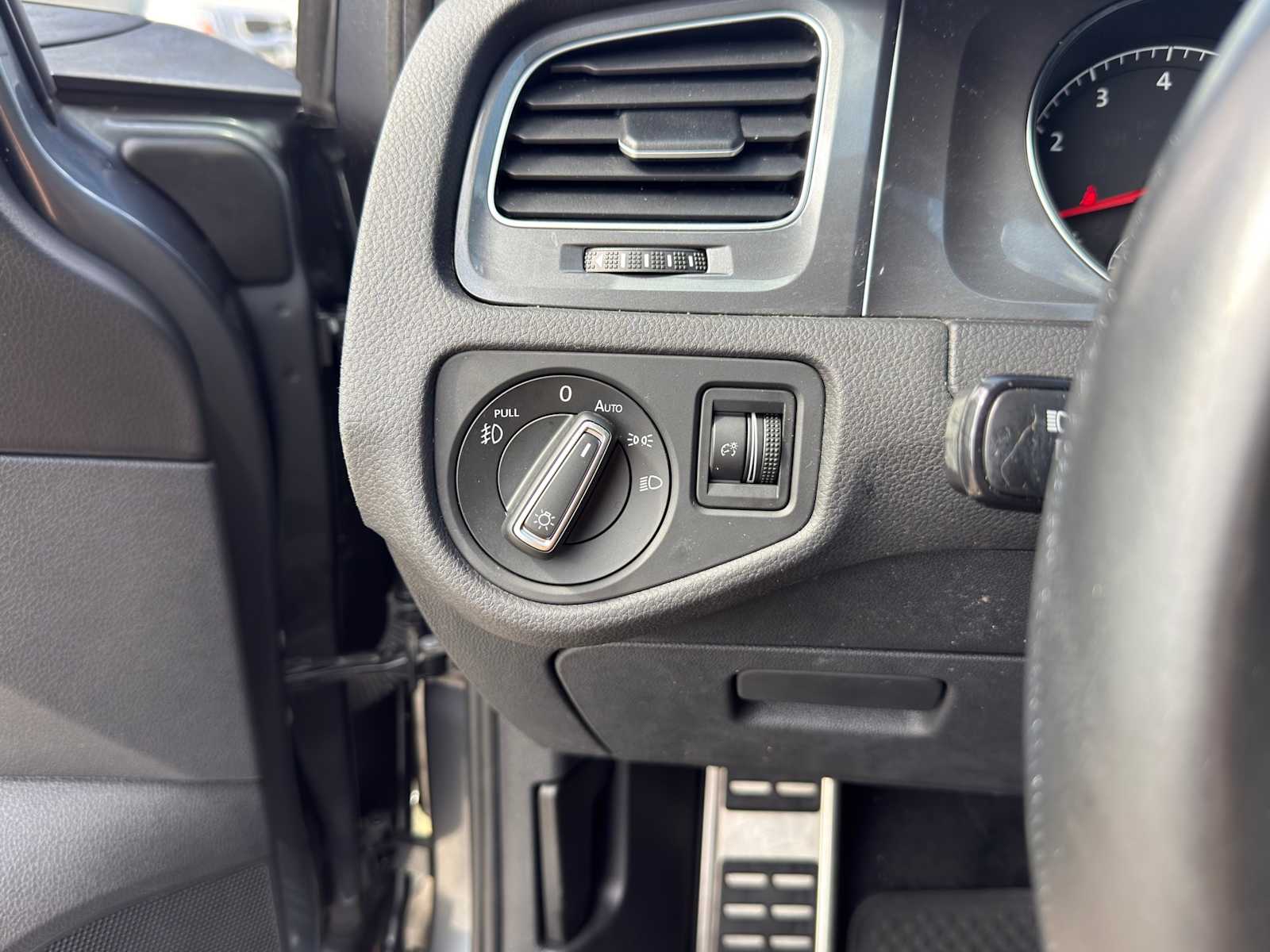 Thumbnail: 2020 Kia Sorento - 23