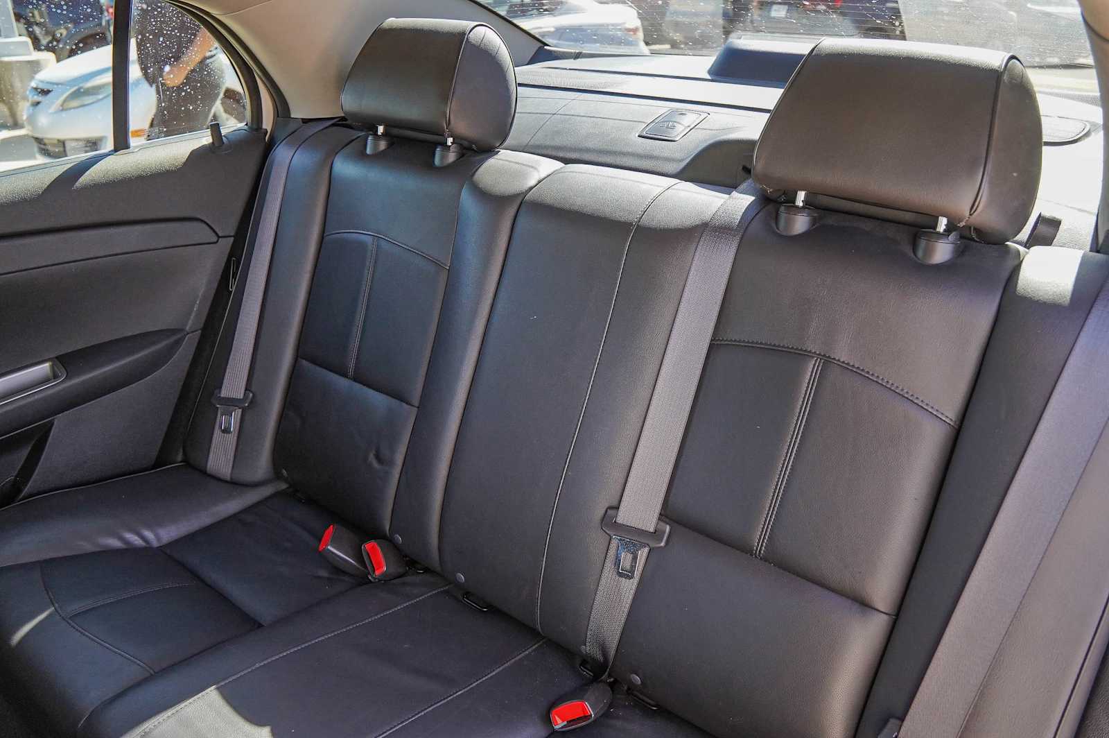 Thumbnail: 2012 Chevrolet Malibu - 27