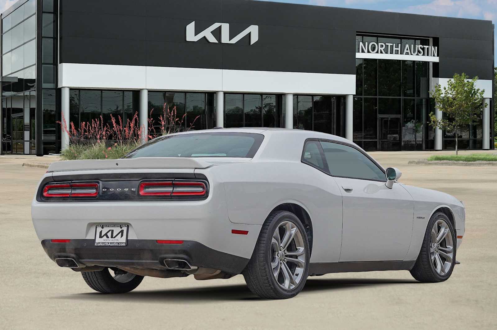 Thumbnail: 2020 Dodge Challenger - 6