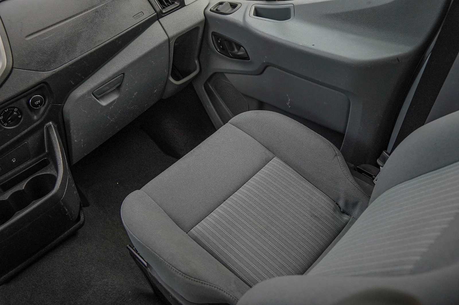 Thumbnail: 2016 Ford Transit Series - 29