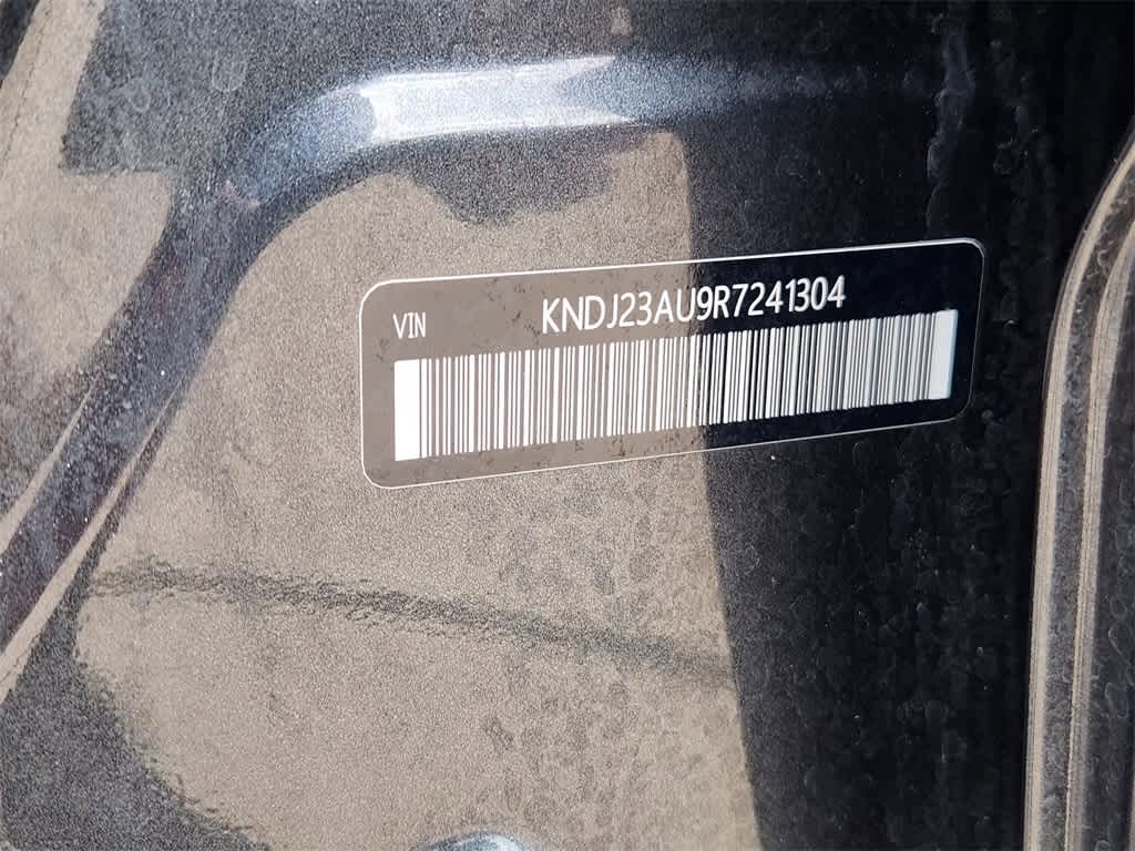 Thumbnail: 2024 Kia Soul - 29