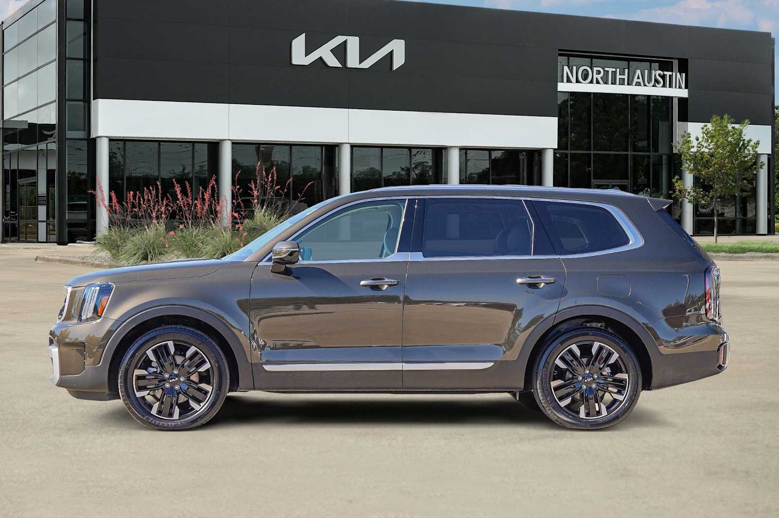Thumbnail: 2024 Kia Telluride - 4