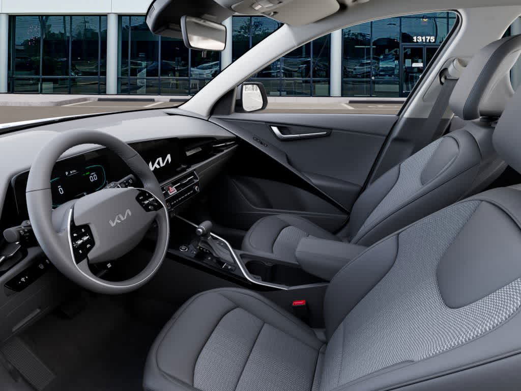 Thumbnail: 2026 Kia Niro - 17