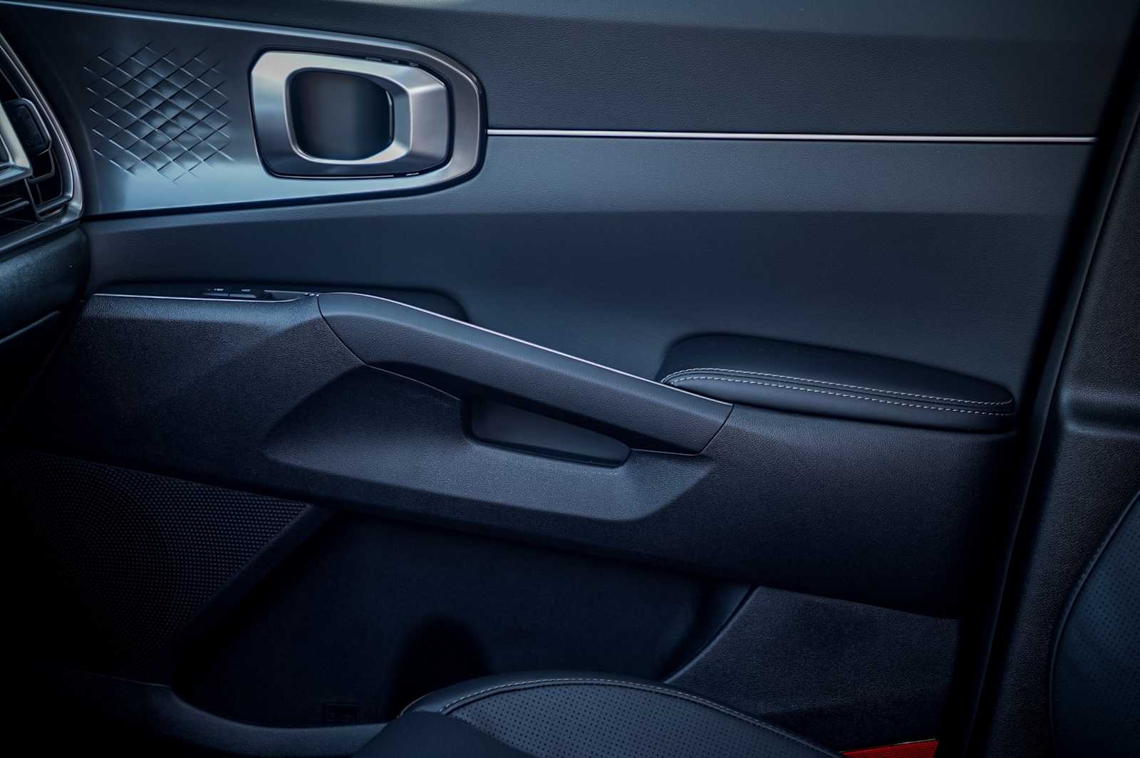 Thumbnail: 2025 Kia Sorento - 13