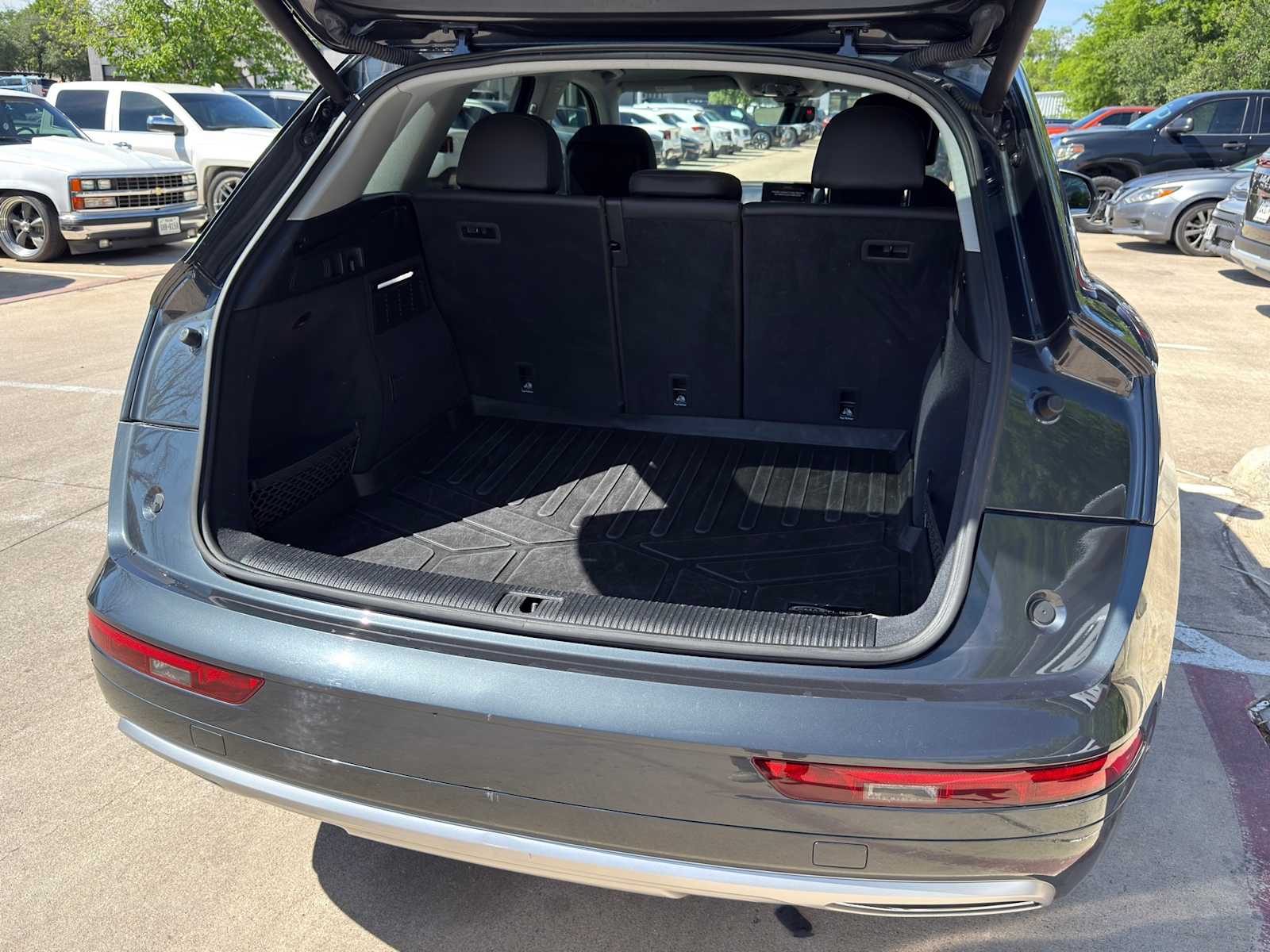 Thumbnail: 2019 Audi Q5 - 11