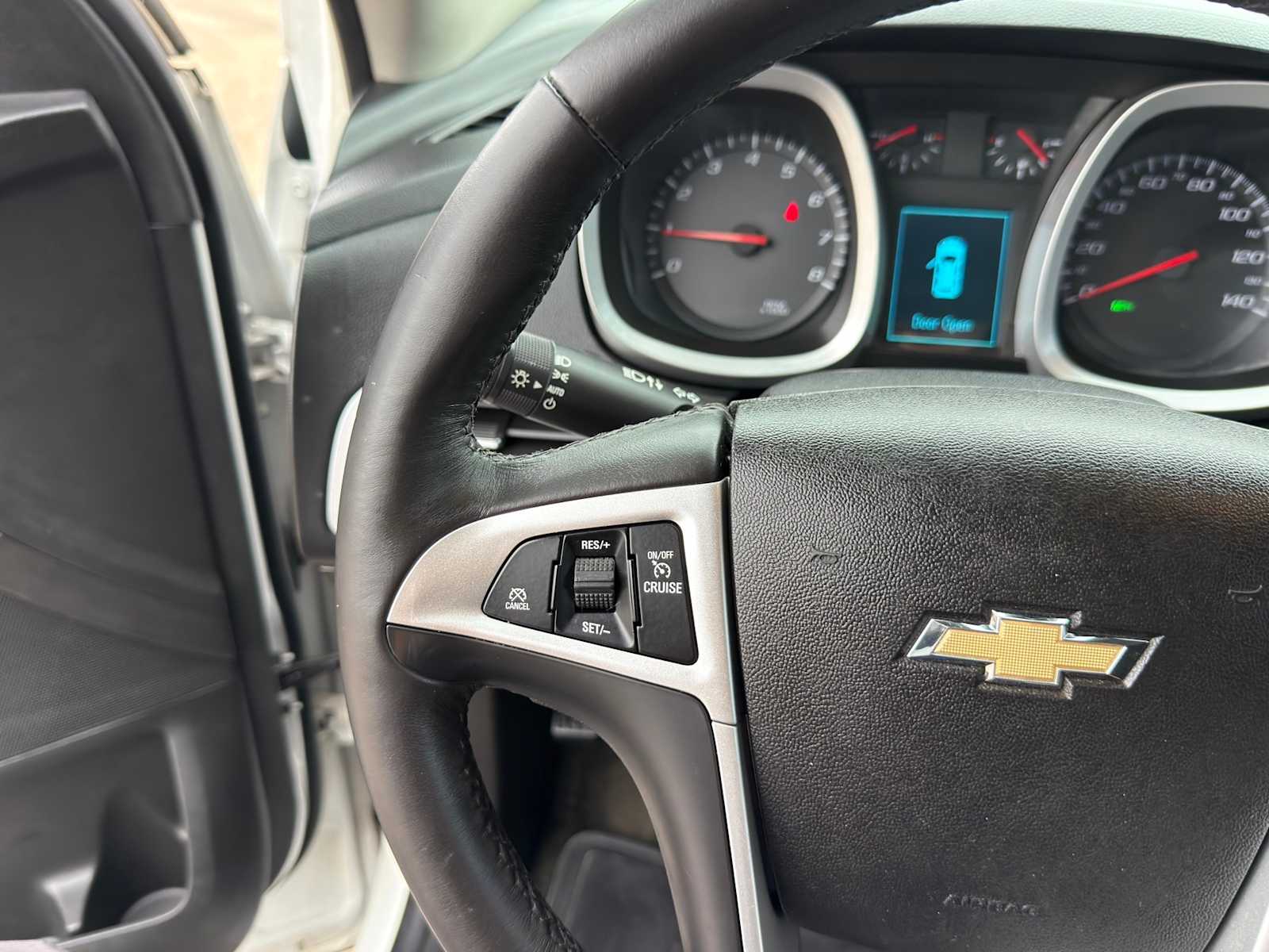 Thumbnail: 2015 Chevrolet Equinox - 14