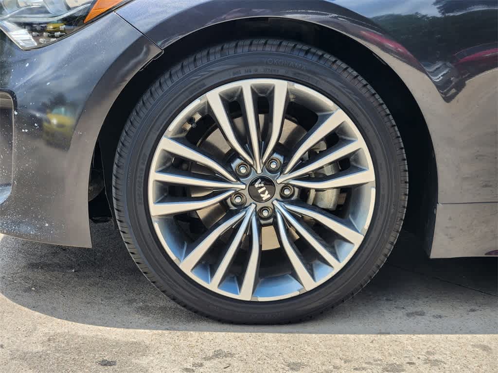 2019 Kia Stinger Premium 9