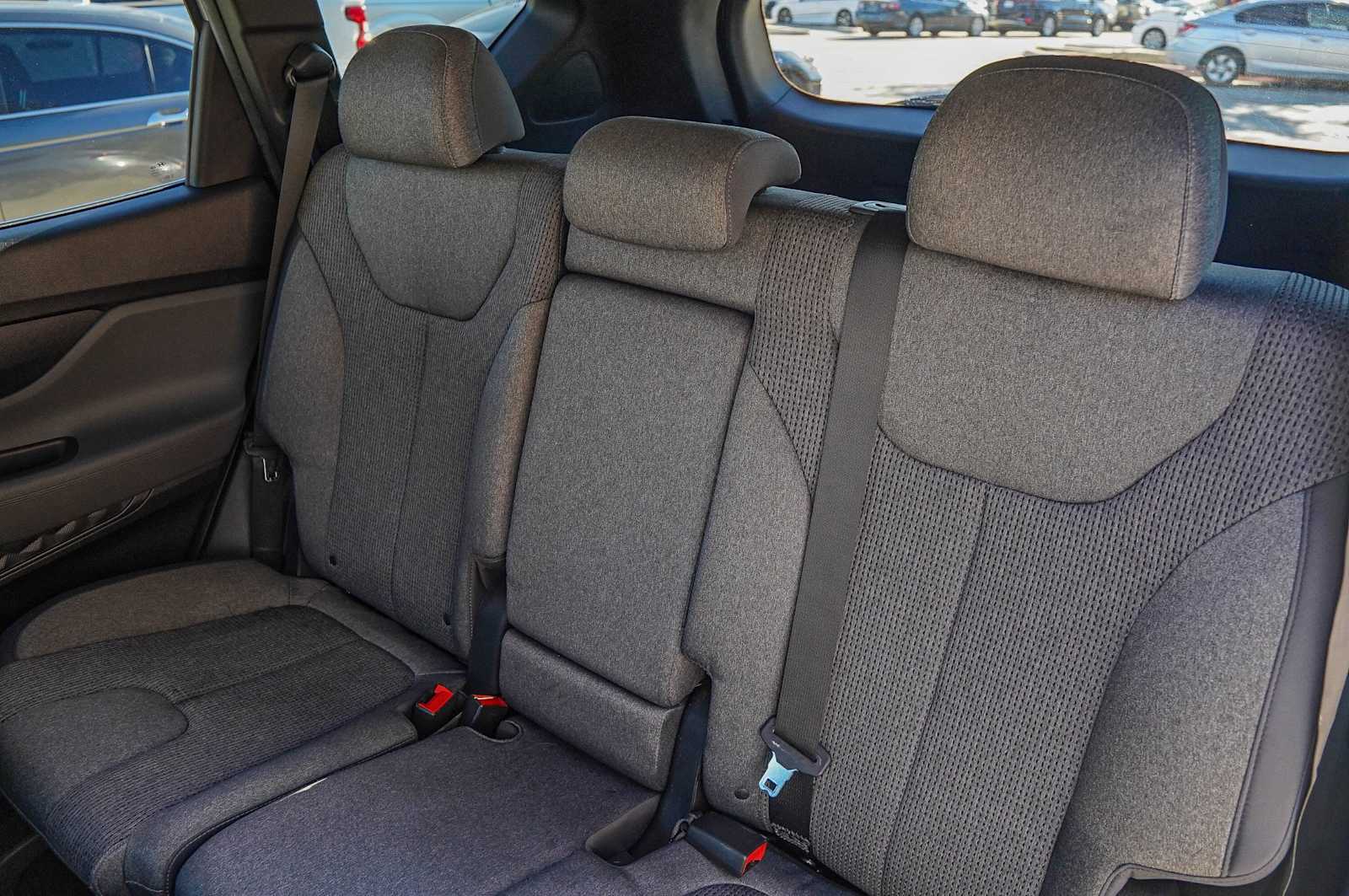 Thumbnail: 2022 Hyundai Santa Fe - 30