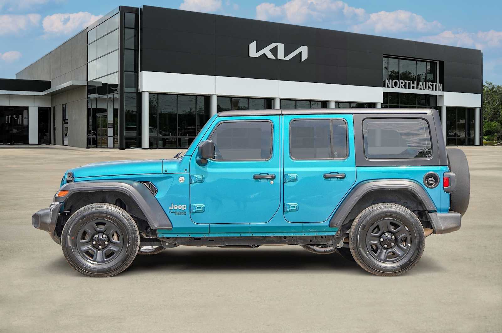 2020 Jeep Wrangler Unlimited Sport photo 3