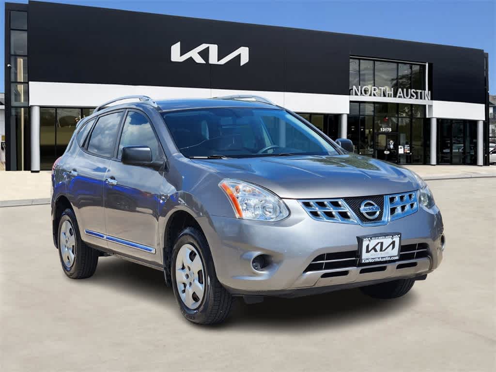 Thumbnail: 2014 Nissan Rogue - 3