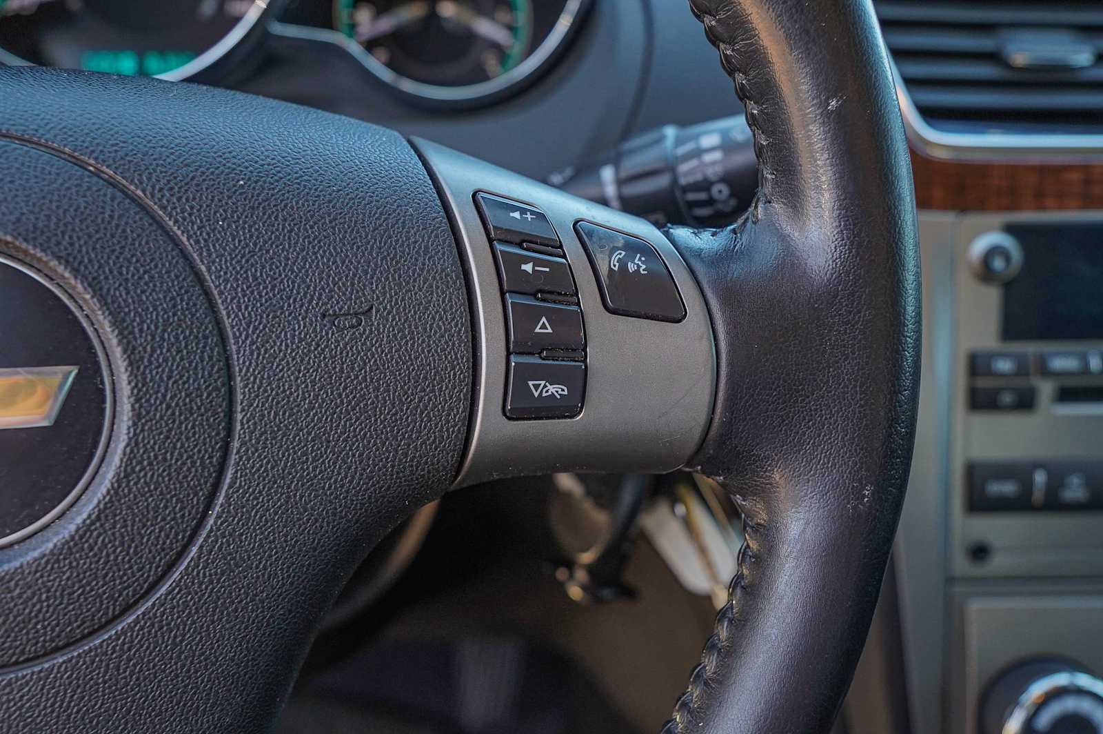 Thumbnail: 2012 Chevrolet Malibu - 14