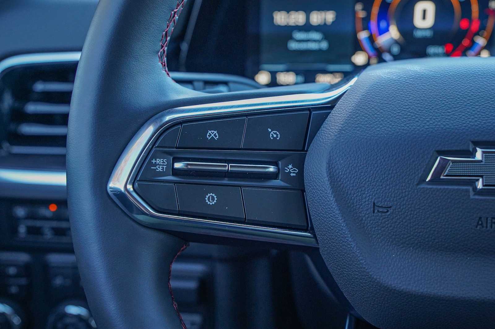 Thumbnail: 2025 Chevrolet Tahoe - 13