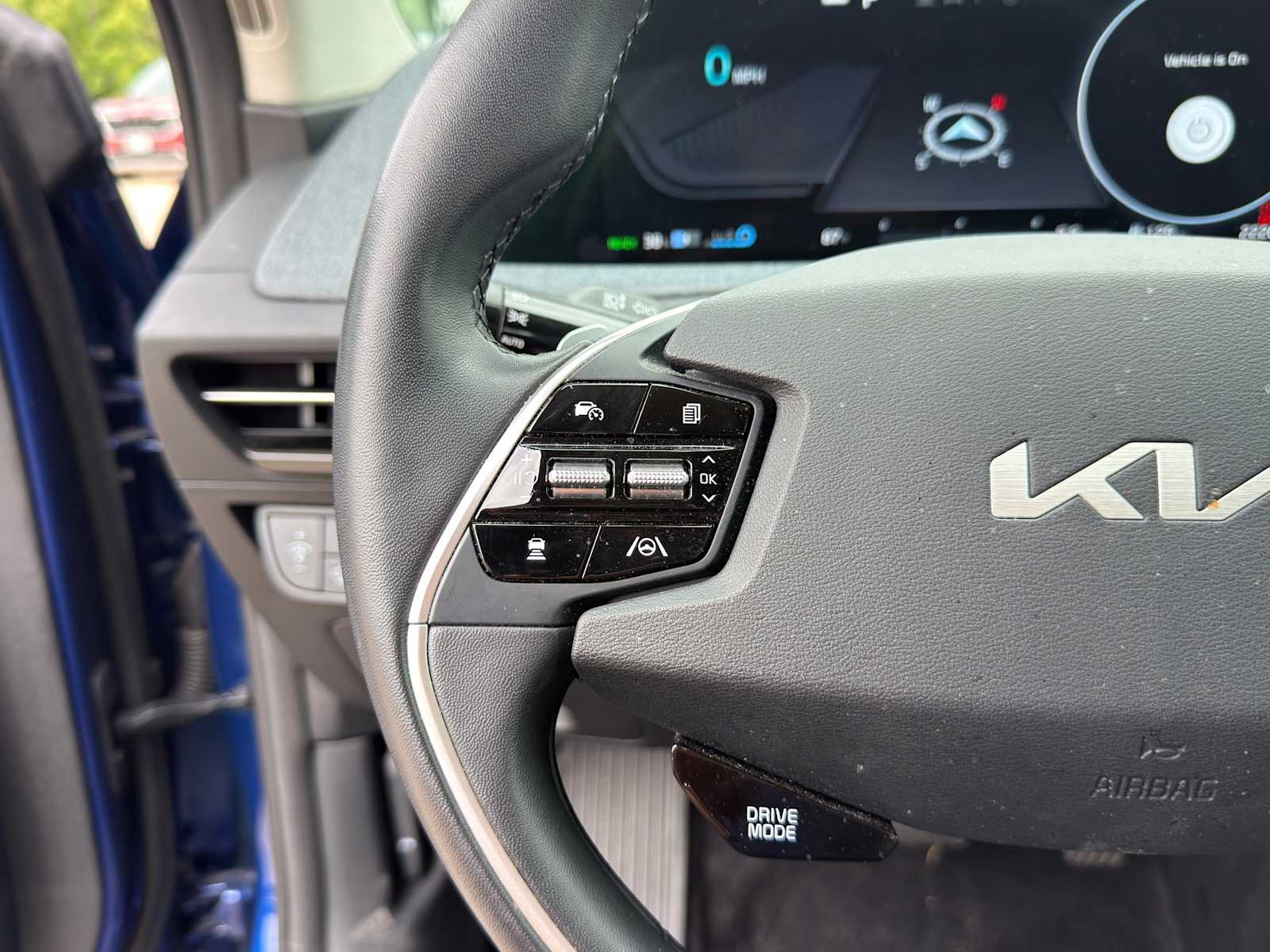 Thumbnail: 2023 Kia EV6 - 22