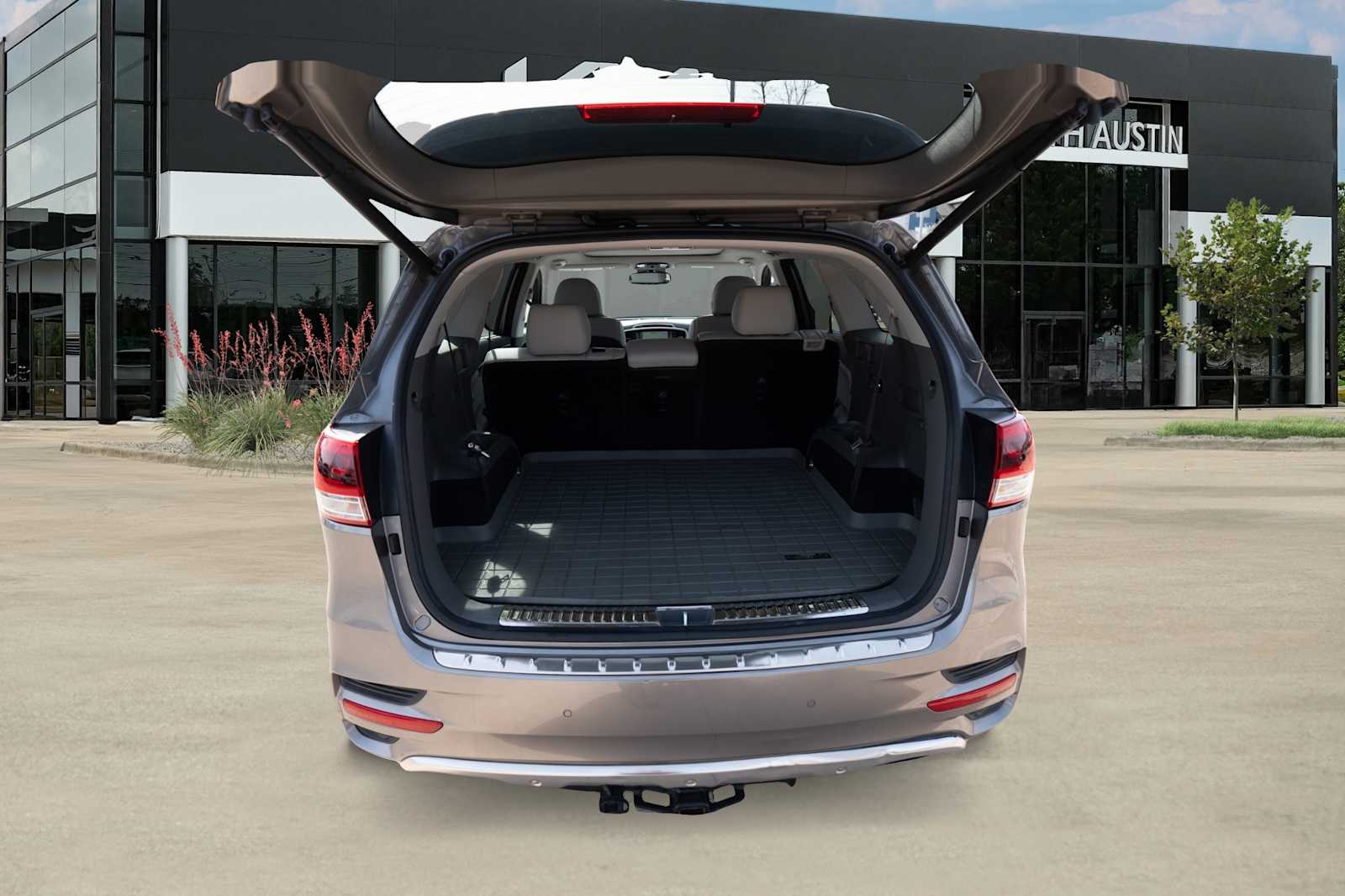 Thumbnail: 2018 Kia Sorento - 29