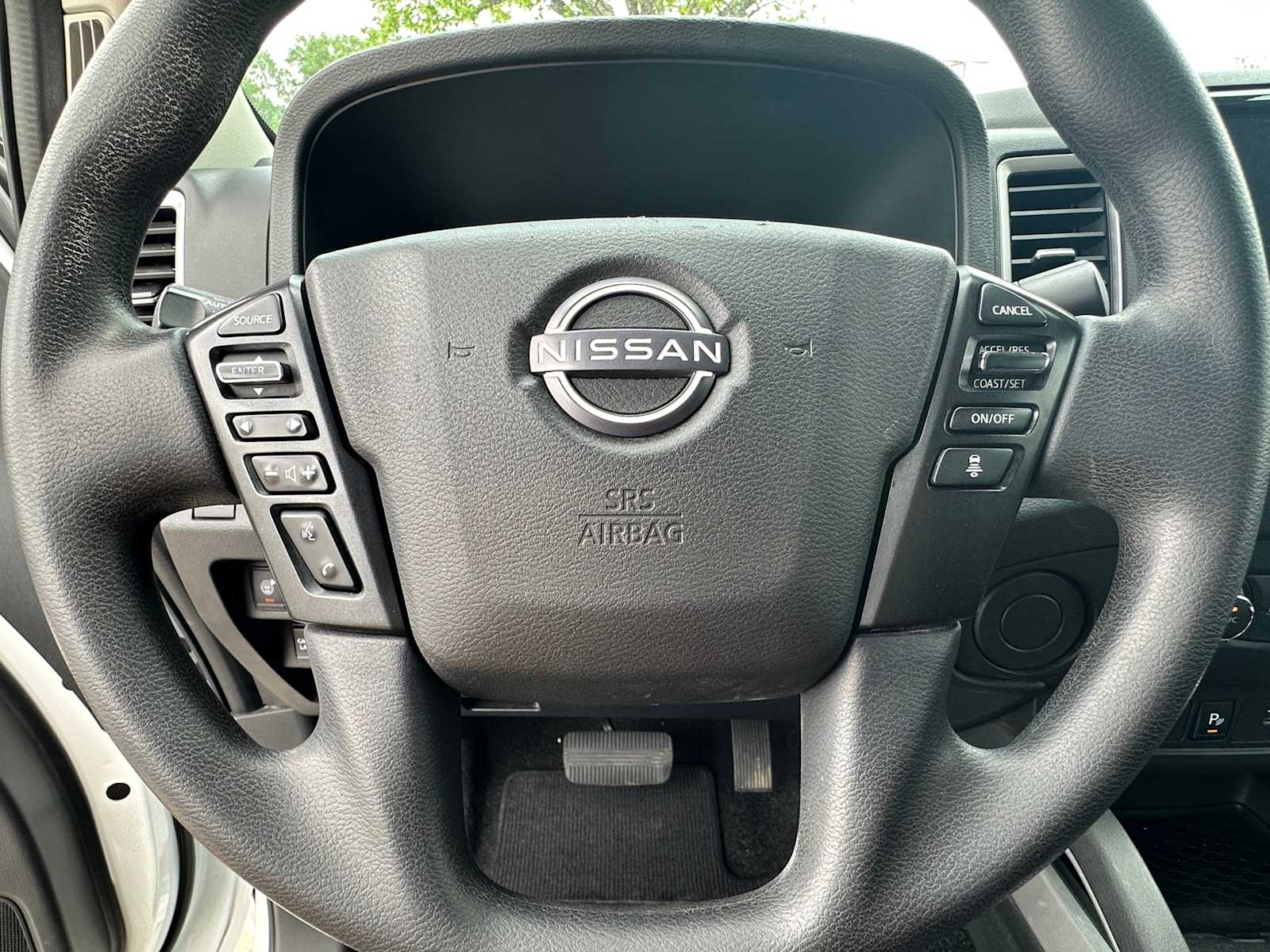 Thumbnail: 2022 Nissan Frontier - 12