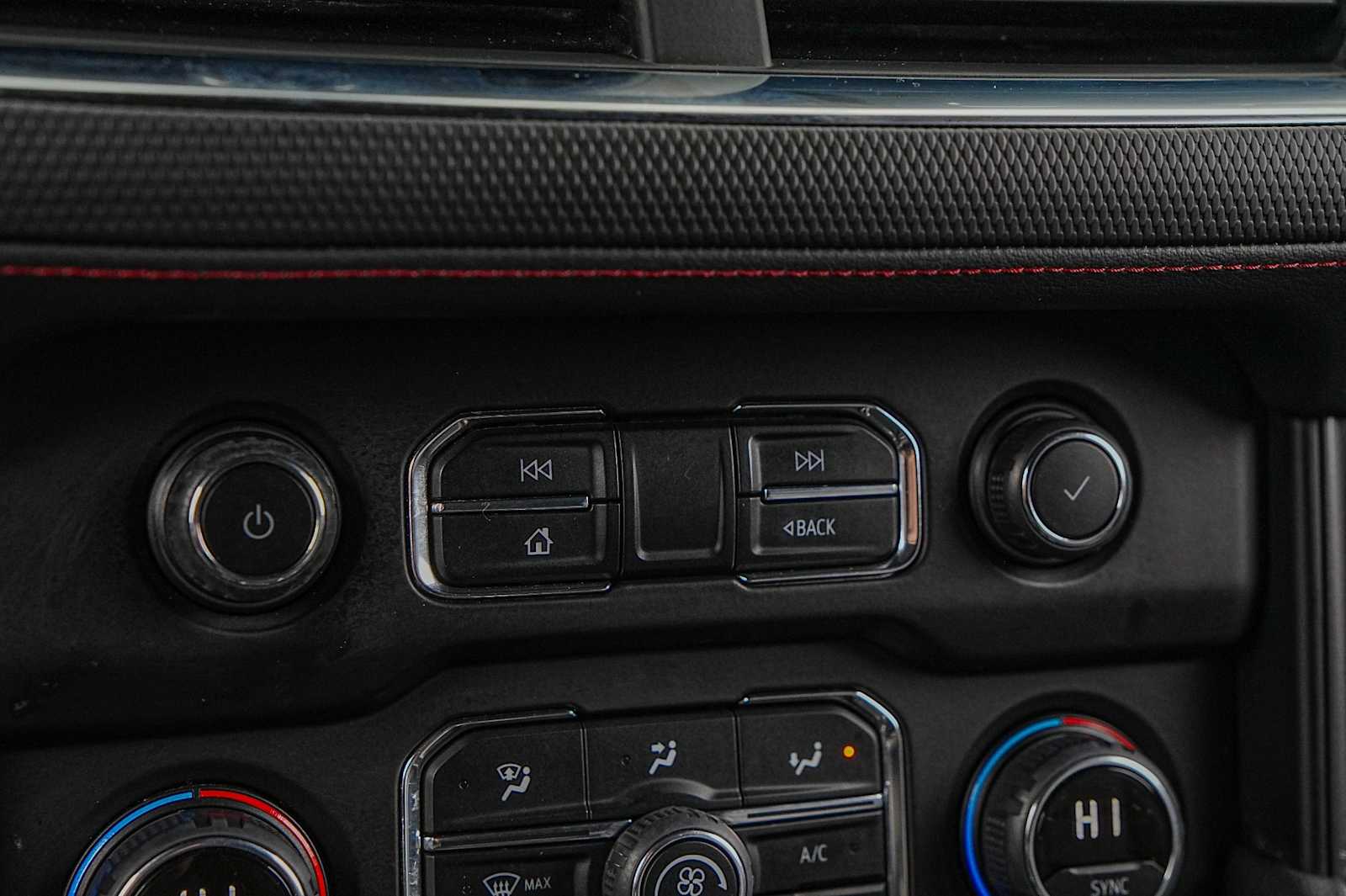 Thumbnail: 2021 Chevrolet Tahoe - 19