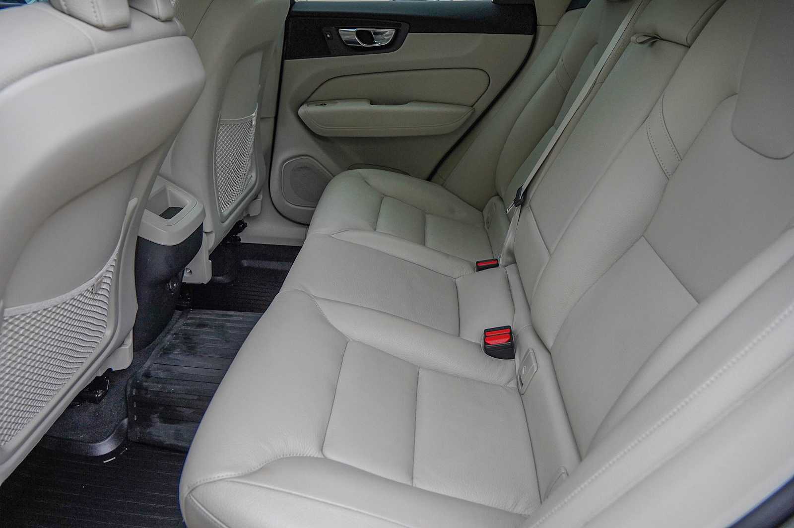 Thumbnail: 2023 Volvo XC60 - 27