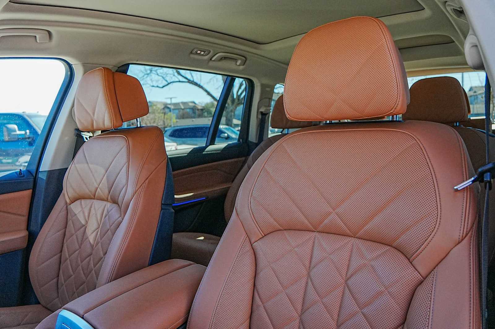 Thumbnail: 2023 BMW X7 - 12