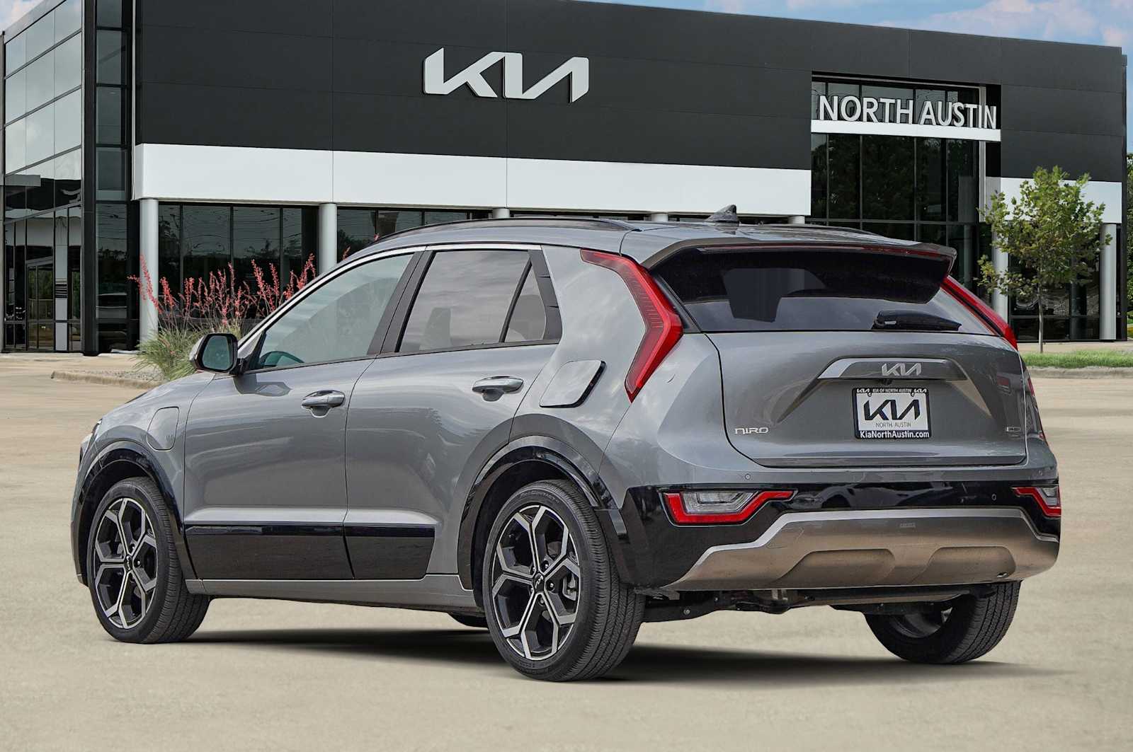 Thumbnail: 2024 Kia Niro - 5