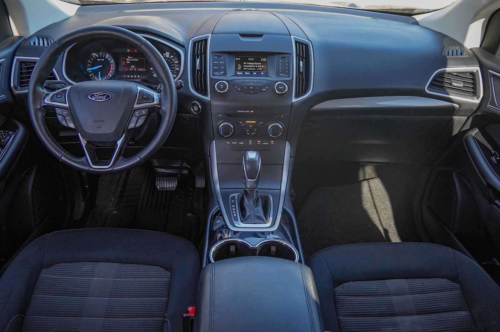 Thumbnail: 2017 Ford Edge - 25