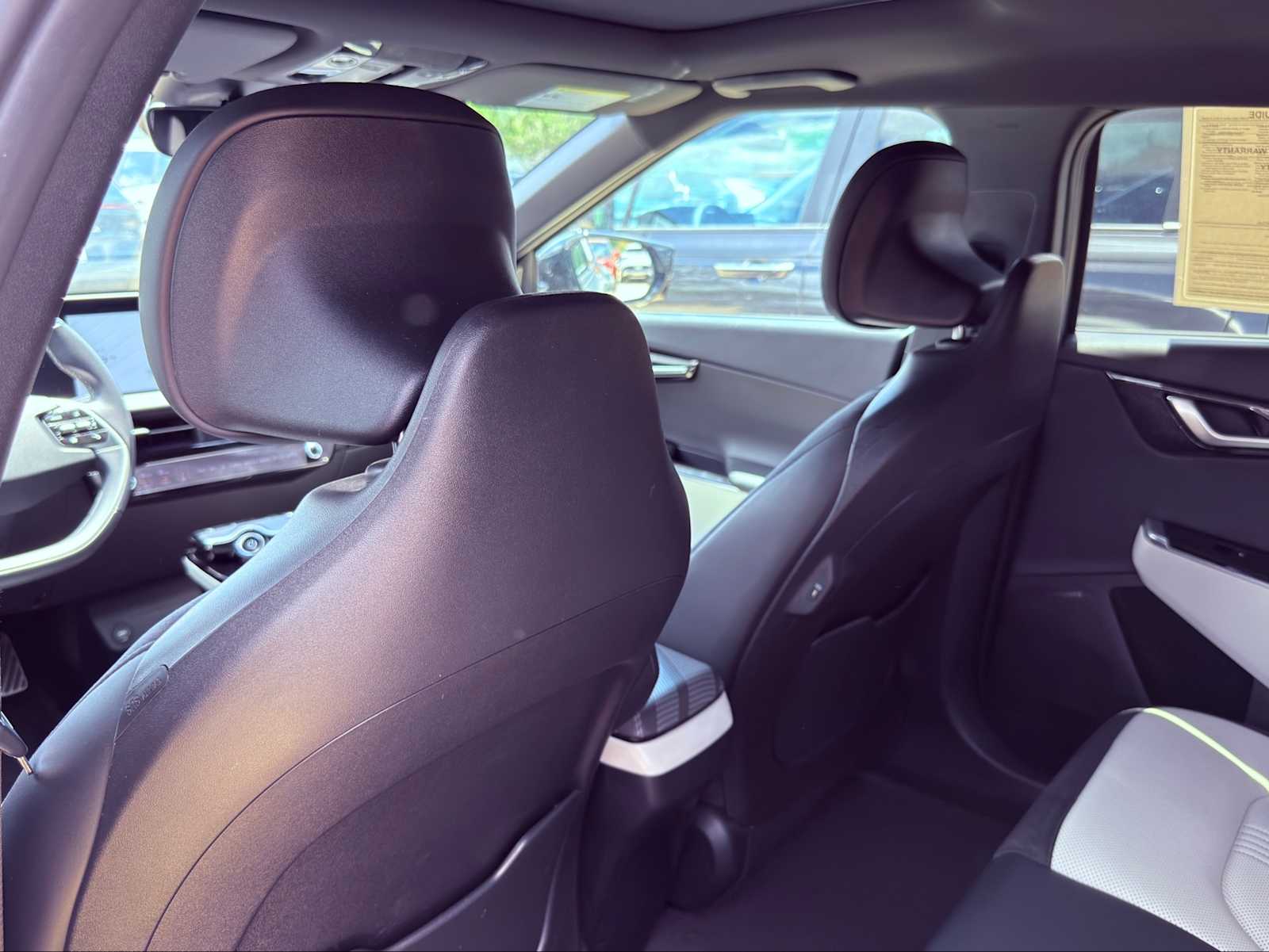 Thumbnail: 2024 Kia EV6 - 33
