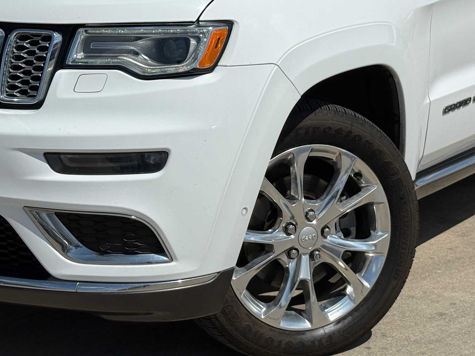 Thumbnail: 2020 Jeep Grand Cherokee - 4