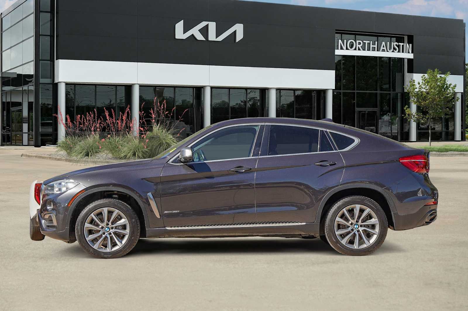 Thumbnail: 2019 BMW X6 - 4