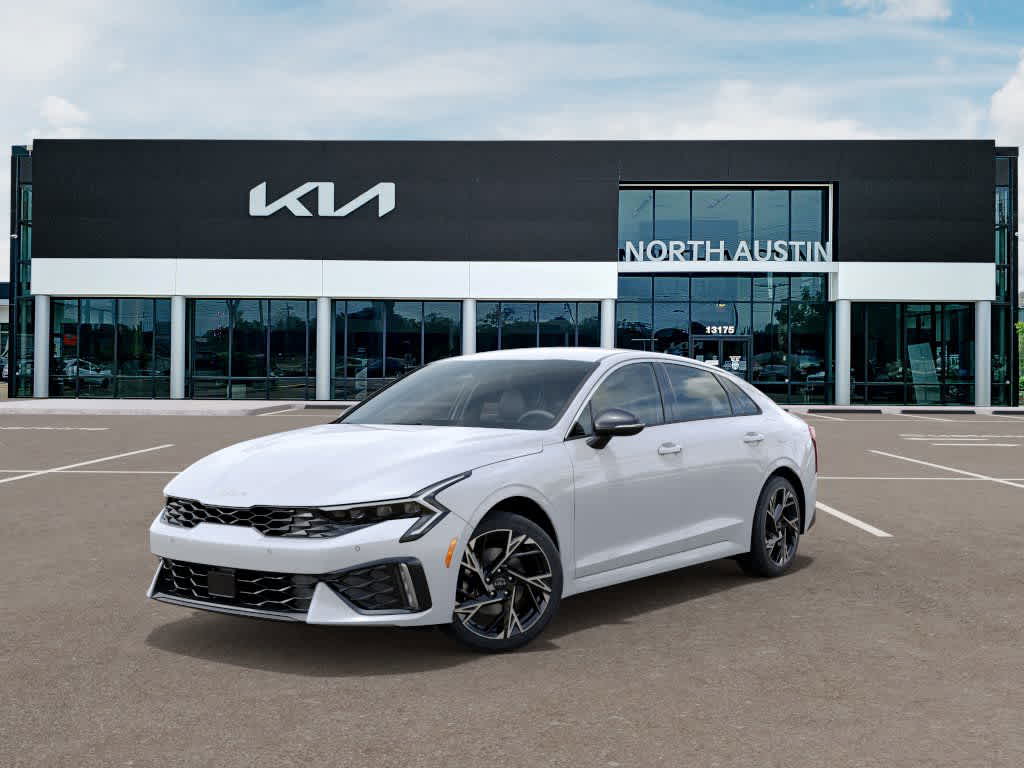 Thumbnail: 2025 Kia K5 - 1