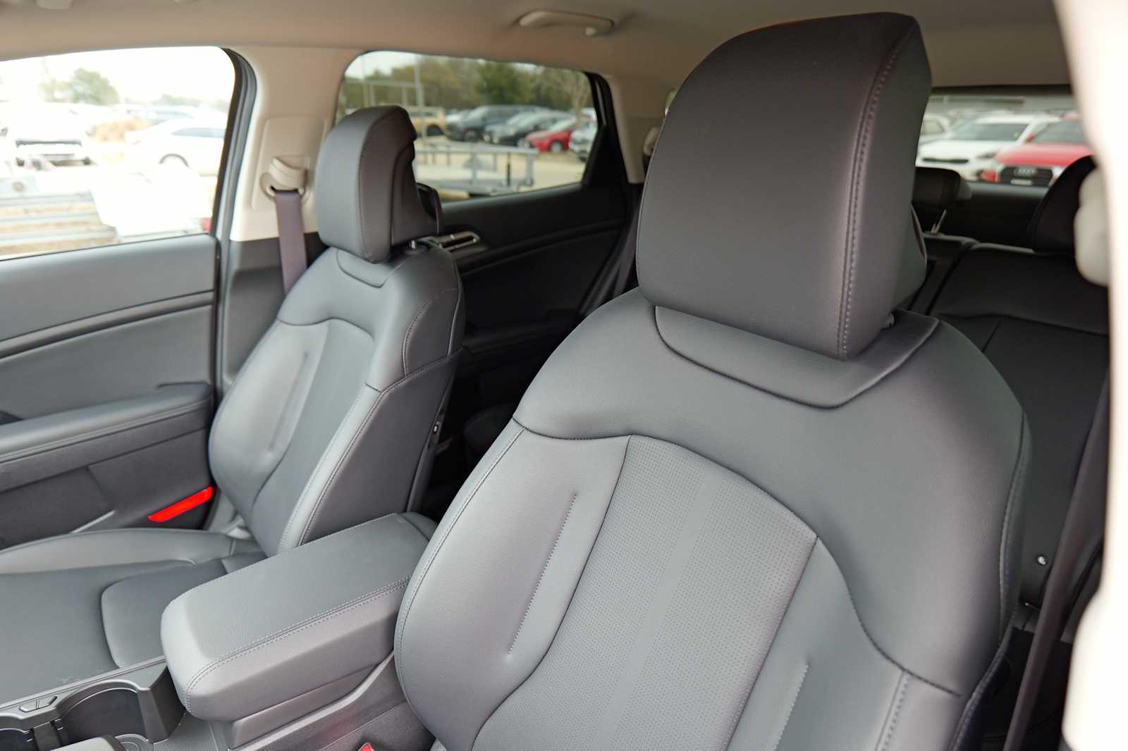 Thumbnail: 2026 Kia Sportage - 11