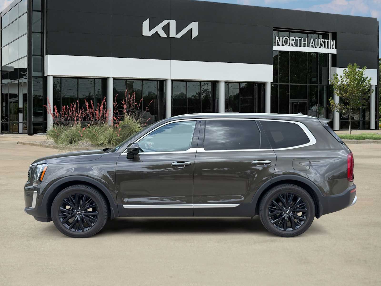 Thumbnail: 2020 Kia Telluride - 2