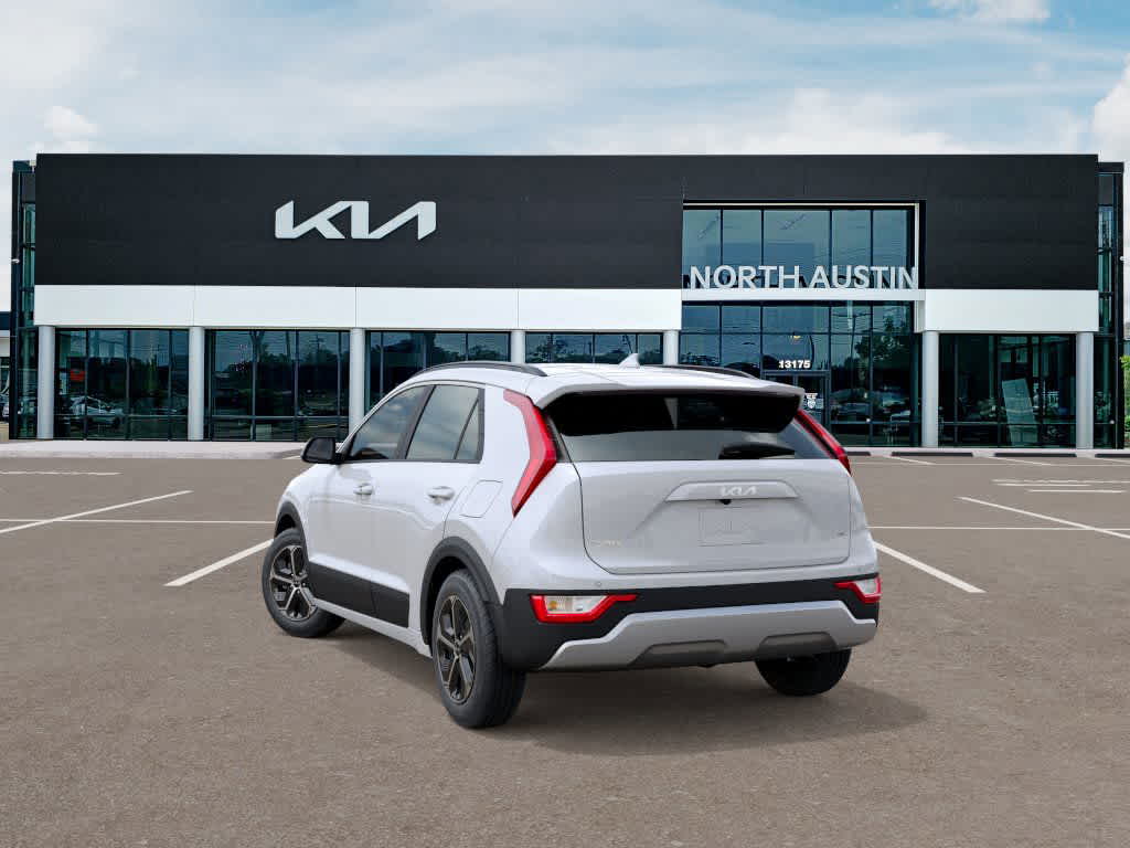 Thumbnail: 2026 Kia Niro - 4